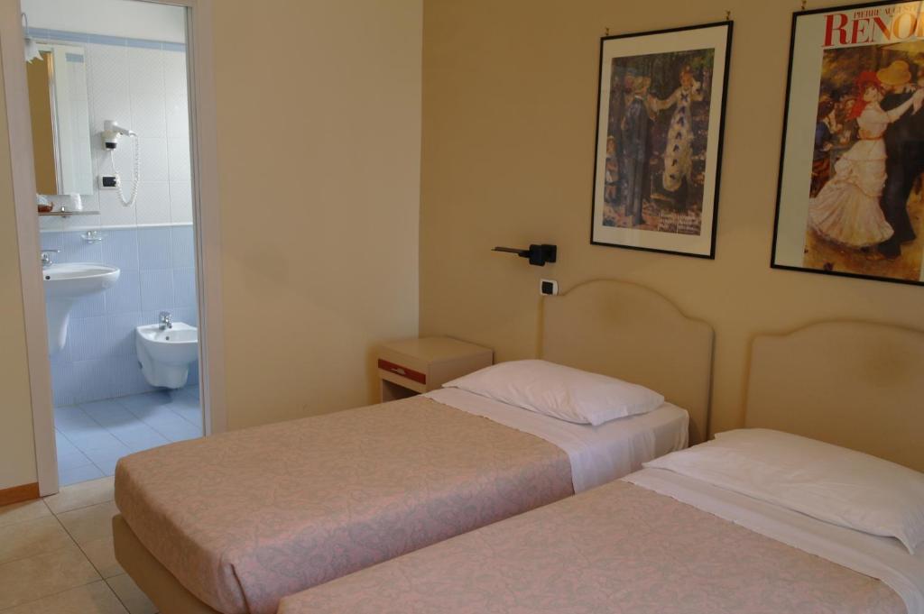 Hotel Armando' S Sulmona Quarto foto